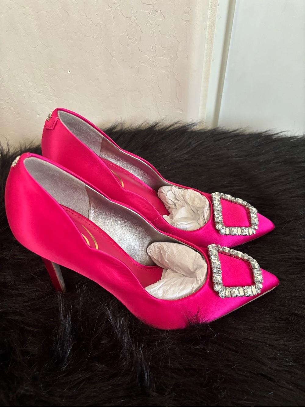 NWOT Sam Edelman Hot Pink Stiletto Pointed Toe Rhinestone Buckle Heels, Size 5.5